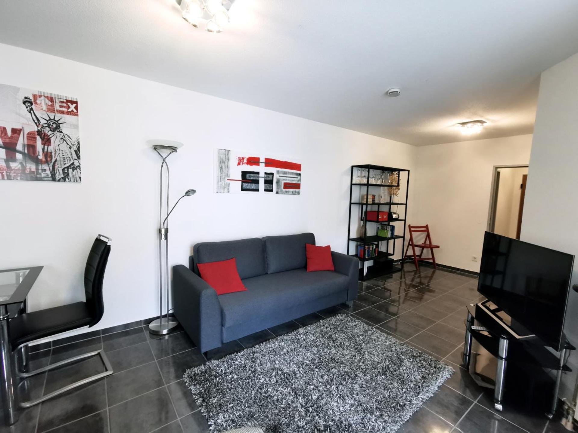 Komfortable 2-Zimmer-Ferienwohnung Am Kurpark Бад-Кройцнах Экстерьер фото